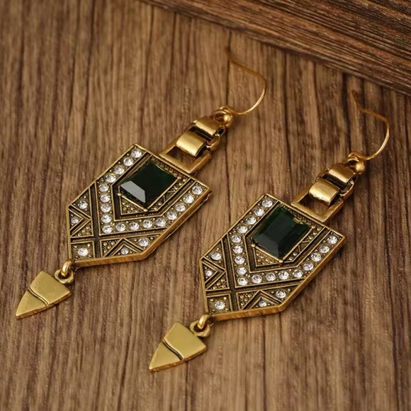 Marquis Ethnic Vintage Emerald Bronze Brushed Earrings - Picture 3 of 10